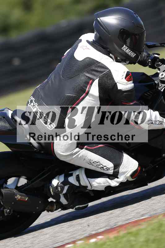 /43 08.08.2025 Discover the Bike ADR/Race 3 rot/81